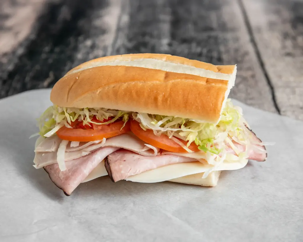 01. Ham, Salami & Pepperoni